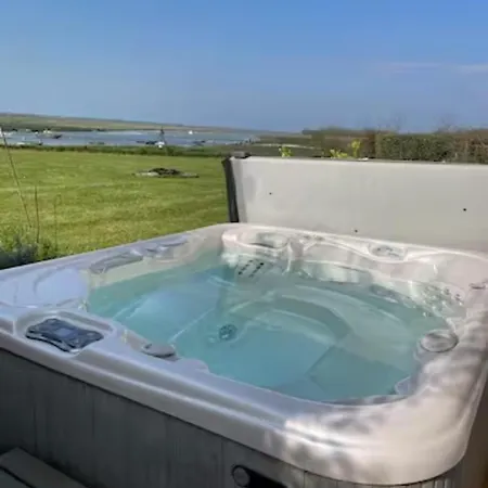 Maison Avec Piscine Au Milieu De La Baie D'authie * Waben