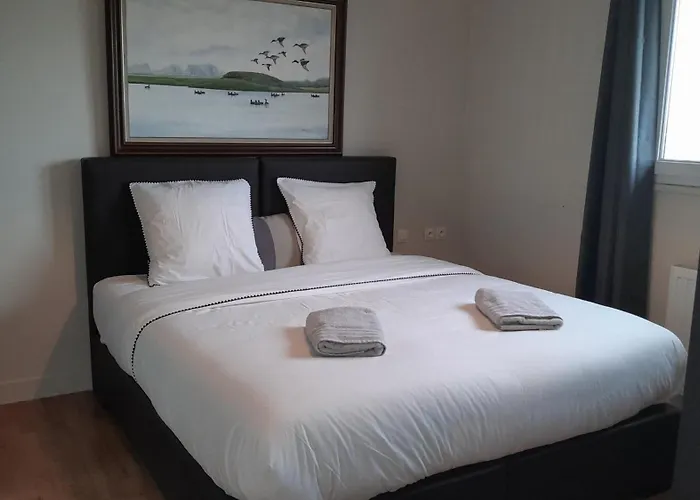 Maison Avec Piscine Au Milieu De La Baie D'authie Holiday home